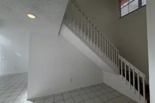 3780 Amalfi Dr, Hollywood, FL 33021 - Photo 32