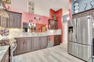 9705 Sills Dr E, Boynton Beach, FL 33437 - Photo 2