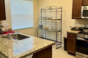 136 Monterey Bay Dr, Boynton Beach, FL 33426 - Photo 4