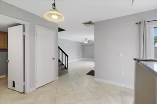 712 7th Way, West Palm Beach, FL 33407 - Photo 8