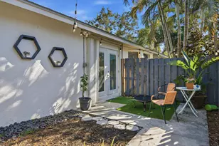 1105 Cherokee St, Jupiter, FL 33458 - Photo 24