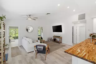 1105 Cherokee St, Jupiter, FL 33458 - Photo 12