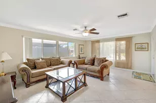 3792 NE 19th Ave, Oakland Park, FL 33308 - Photo 14