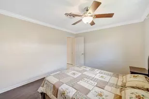 3792 NE 19th Ave, Oakland Park, FL 33308 - Photo 30