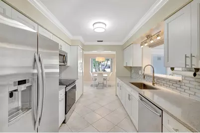 3792 NE 19th Avenue, Oakland Park, FL 33308 - Photo 22