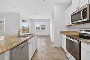 10552 SW Toren Wy, Port Saint Lucie, FL 34987 - Photo 6