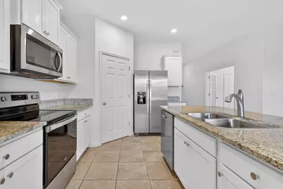 10552 SW Toren Way, Port Saint Lucie, FL 34987 - Photo 8