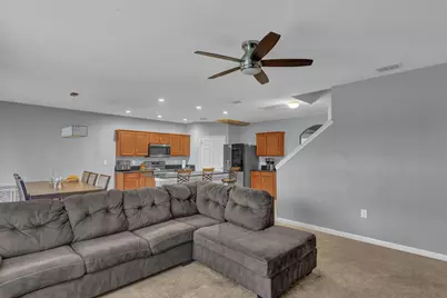 1615 Lexington Square SW, Vero Beach, FL 32962 - Photo 4