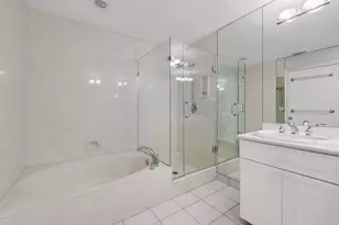 240 Captains Walk, Delray Beach, FL 33483 - Photo 12