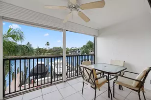 240 Captains Walk, Delray Beach, FL 33483 - Photo 6