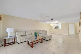 240 Captains Walk, Delray Beach, FL 33483 - Photo 18