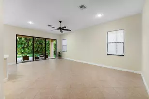 10293 Medicis Pl, Wellington, FL 33449 - Photo 10