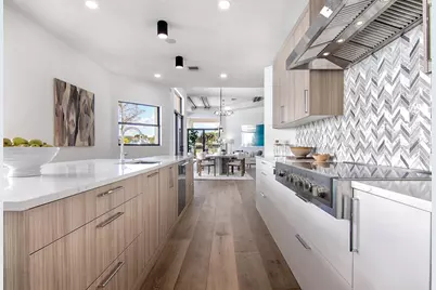 2570 Players Court, Wellington, FL 33414 - Photo 16