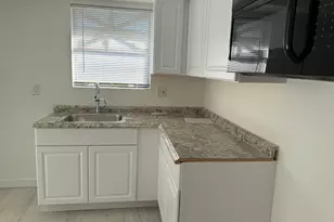 1403 Wharf Ln, Greenacres, FL 33463 - Photo 8