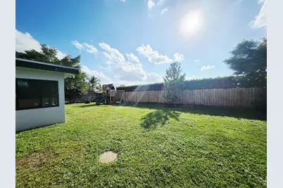 19471 Colorado Circle, Boca Raton, FL 33434 - Photo 16