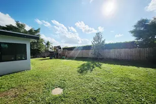 19471 Colorado Cir, Boca Raton, FL 33434 - Photo 16