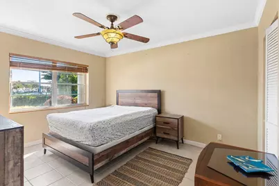2201 SE 9th Street #107, Pompano Beach, FL 33062 - Photo 12