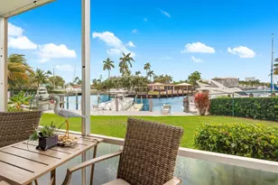 2201 SE 9th St, Pompano Beach, FL 33062 - Photo 2
