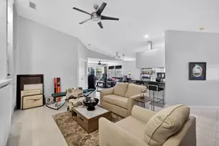 4153 Royal Oak Dr, Palm Beach Gardens, FL 33410 - Photo 16