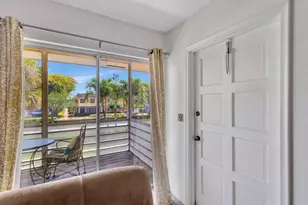 52 Plymouth F, West Palm Beach, FL 33417 - Photo 4