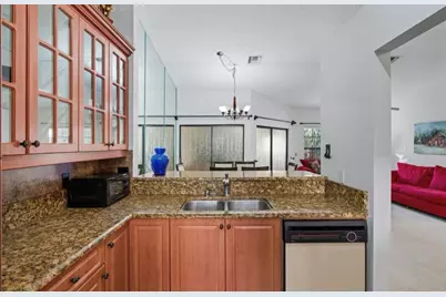 13526 Fountain View Boulevard, Wellington, FL 33414 - Photo 6