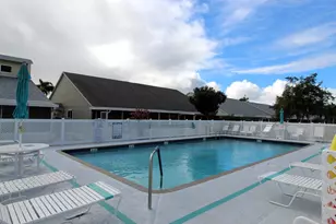 2519 SE Tropical East Circle E, Port Saint Lucie, FL 34952 - Photo 18