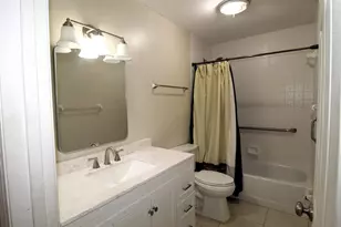 2519 SE Tropical East Circle E, Port Saint Lucie, FL 34952 - Photo 10