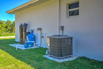 13875 63rd Lane N, The Acreage, FL 33470 - Photo 8