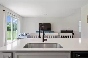 10131 SW Captiva Dr, Port Saint Lucie, FL 34987 - Photo 10