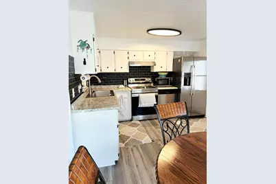 10 SE La Mesa, Port Saint Lucie, FL 34952 - Photo 8