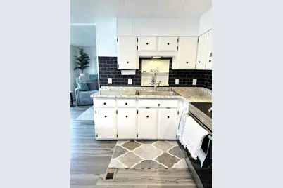 10 SE La Mesa, Port Saint Lucie, FL 34952 - Photo 6