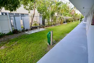 2000 NE 51st Ct, Fort Lauderdale, FL 33308 - Photo 12