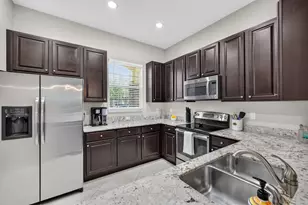 10160 SW Azzo Ln, Port Saint Lucie, FL 34986 - Photo 8