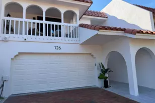 126 Harbor Cir, Delray Beach, FL 33483 - Photo 1
