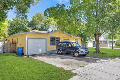 713 NE 35th Street, Oakland Park, FL 33334 - Photo 2