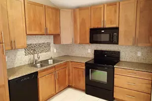 5962 Golden Eagle Cir, Palm Beach Gardens, FL 33418 - Photo 2