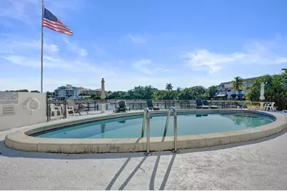 231 E Lantana Road #204, Lantana, FL 33462 - Photo 4