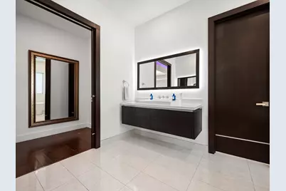 8405 NW 34th Street, Doral, FL 33122 - Photo 34