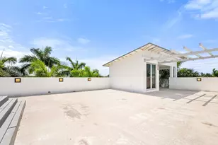 8405 NW 34th St, Doral, FL 33122 - Photo 36