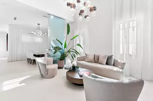 8405 NW 34th St, Doral, FL 33122 - Photo 4