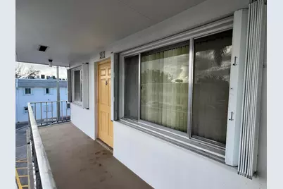 2840 Cynthia Lane #207, Lake Worth Beach, FL 33461 - Photo 4