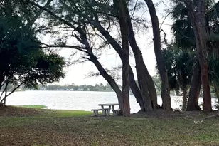 2840 Cynthia Ln, Lake Worth Beach, FL 33461 - Photo 28