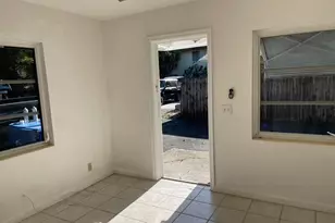 115 E Lantana Rd, Lantana, FL 33462 - Photo 2