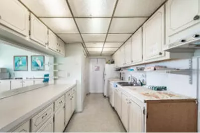 2020 Lake Osborne Drive #10, Lake Worth Beach, FL 33461 - Photo 34