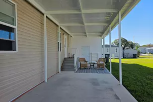 99 Sandhill Blvd, Fort Pierce, FL 34982 - Photo 2