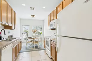 2139 SE Jamieson Dr, Port Saint Lucie, FL 34952 - Photo 12