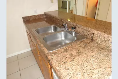 3510 35th Way #3510, West Palm Beach, FL 33407 - Photo 4