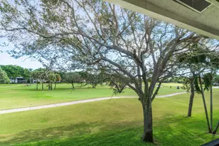 3 Stratford Dr E, Boynton Beach, FL 33436 - Photo 30