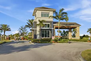 13301 SW Alejandro Ct, Port Saint Lucie, FL 34987 - Photo 32