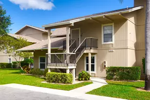 18419 SE Wood Haven Ln, Jupiter, FL 33469 - Photo 1